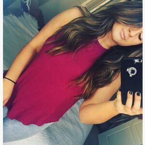 Magenta ribbed loose tank